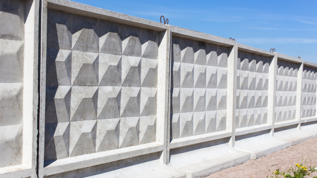 porównanie ogrodzeń betonowych i panelowych